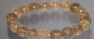 Hairy quartz bracelet