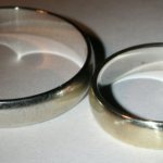 Почему желтеют изделия из белого золота?