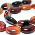 украшения из красного агата